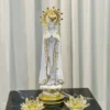 Virgen de Fátima blanca y dorada